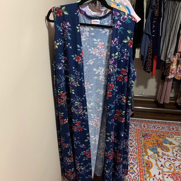 LuLaRoe Dresses & Skirts - Size XL Lularoe Joy navy floral NWT